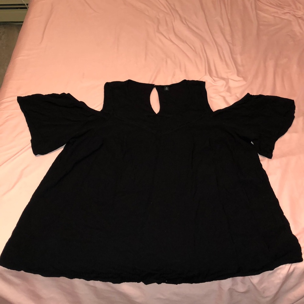 Torrid Black OTS Top Size 4